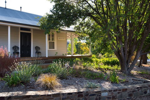Greenlands - Australian Directory 0