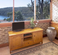 Bundilla 4- Townhouse with free Wifi - Australian Directory