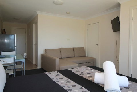 Poley Cow Studio - Australian Directory 3