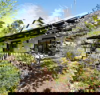 Cottage at 4A - Australian Directory