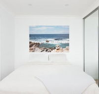 Right on Bondi H340 - Australian Directory