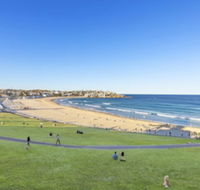 Pelicanstay Walk to Bondi Beach - Australian Directory