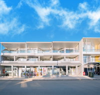 Footprints at Fingal Bay - Australian Directory