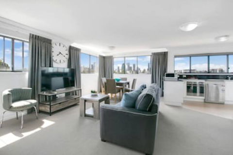 Kangaroo Point Central - Australian Directory 0