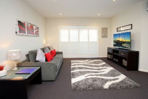 Pacific Blue Apartment 258 265 Sandy Point Road - Australian Directory 0