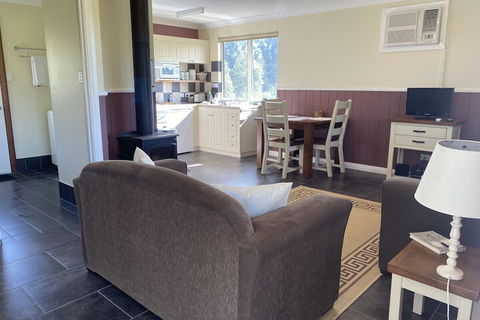 Manyat Peak Cottages - Australian Directory 3