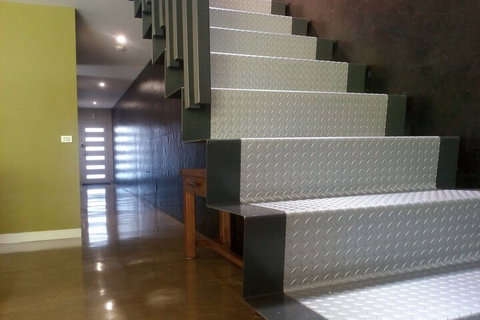 East 34 - Australian Directory 2