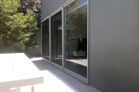 East 34 - Australian Directory 5