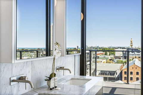 Melbourne City Apartments - Teri - Australian Directory 4