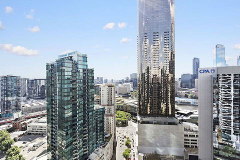 SONYA, 2BDR Southbank Apartment - Australian Directory 2