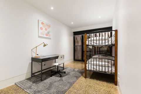 SOPHIA, 2BDR North Melbourne House - Australian Directory 2