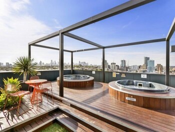 ERICA, 2BDR South Yarra Apartment - Australian Directory 1