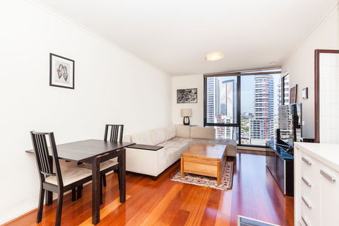 PIPER, 1BDR Southbank Apartment - Australian Directory 2