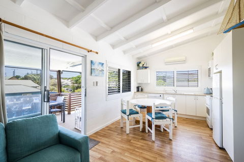 Blue River Apartments - Wooli Ocean - Waterfront - Australian Directory 2