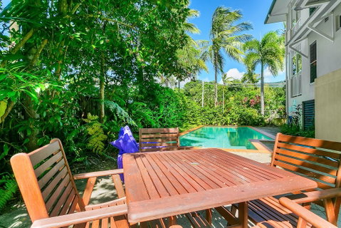 Arlington Apartments - Australian Directory 4