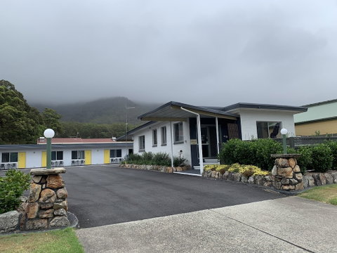 Mariner Motel - Australian Directory 3