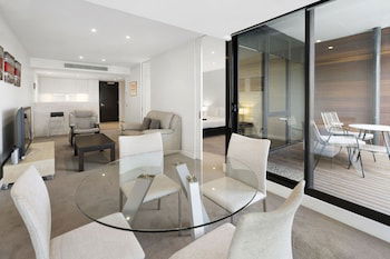 Edgewater 207 - Australian Directory 0