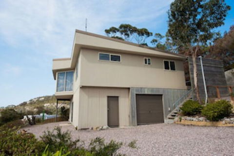 Hilltop Haven - Australian Directory 0
