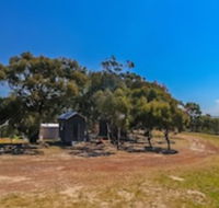 Seven Hills Tiny House - Australian Directory