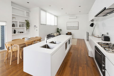 Cogens Place - Australian Directory 2