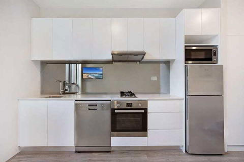 Bondi Beach Studios - Australian Directory 7