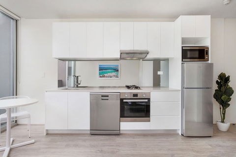 Bondi Beach Studios - Australian Directory 5