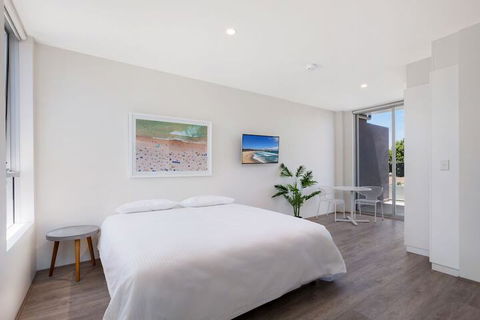 Bondi Beach Studios - Australian Directory 1