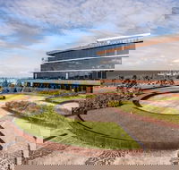 Edgewater 109 - Australian Directory