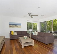 Banzai on the Beach - Australian Directory
