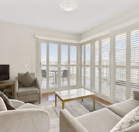 RESORT on the BEACH 4302 - Australian Directory