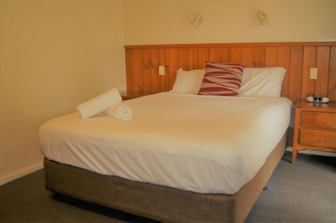 Quality Hotel Lakeside Bendigo - Australian Directory 3