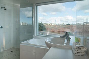 Wallaroo Marina Apartments - Australian Directory 3