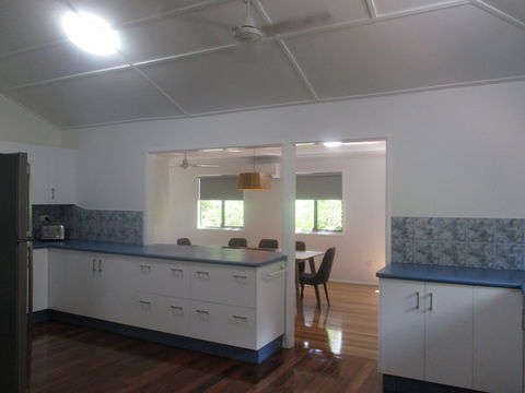 Dandaloo Gardens - Australian Directory 3