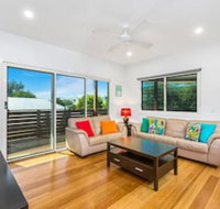 Slipstream by The Sea - Australian Directory
