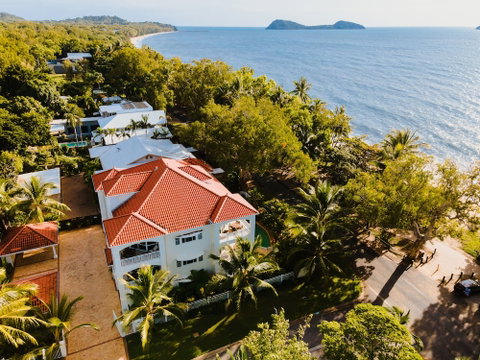 Villa Beach Palm Cove - Australian Directory 5