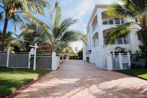 Villa Beach Palm Cove - Australian Directory 3