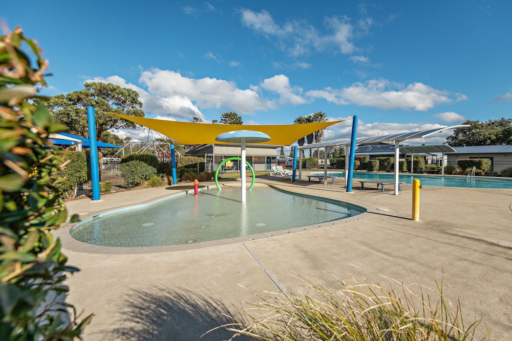 Shoalhaven Heads NSW Australian Directory