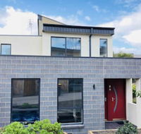 Apollo Bay Seal Apartments - Australian Directory