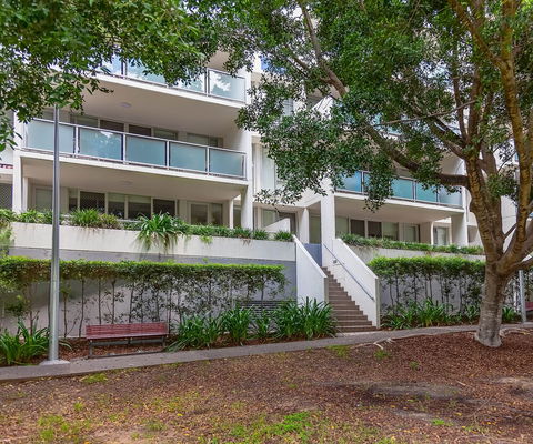 Theodore Apartments - Australian Directory 1