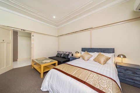 Marulan Stayz - Australian Directory 6