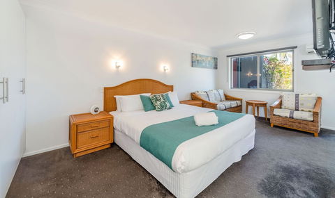 Adrift Apartments - Australian Directory 5