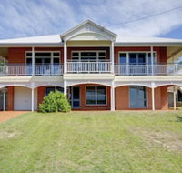 Surf Break Fingal Bay - Australian Directory