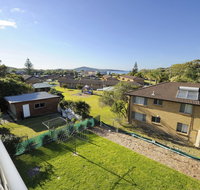 Lentara St. 57 Fingal Bay - Australian Directory