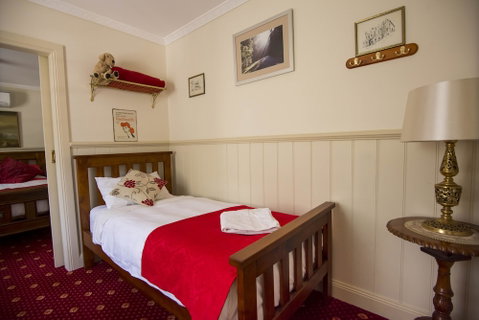 Mill House - Australian Directory 5