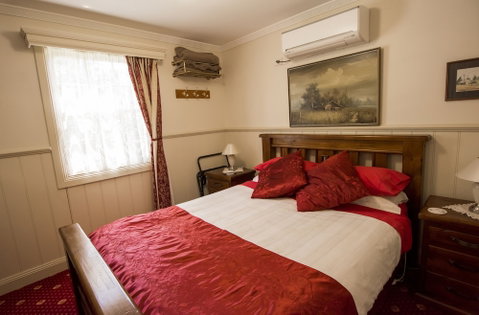 Mill House - Australian Directory 4