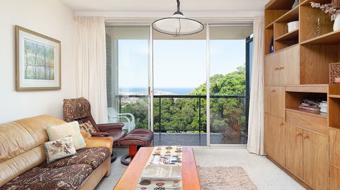 Bondi Apt For 4 Panoramic Ocean - Australian Directory 1