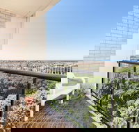 Bondi Apt for 4 Panoramic Ocean - Australian Directory