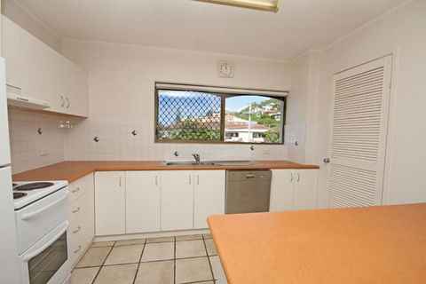 Unit 4 Cooltoro Court Coolum Beach - Australian Directory 1