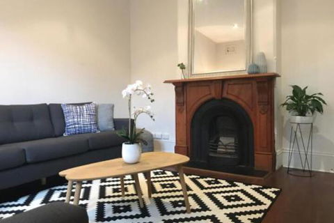 Zaara - Australian Directory 0