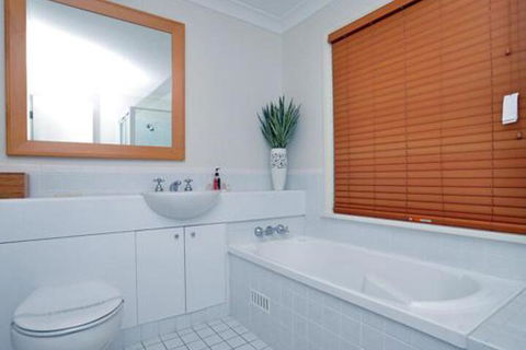 Villa Executive 2br Valley Views Resort Condo Located Within Cypress Lakes Resort (nothing Is More Central) - Australian Directory 2